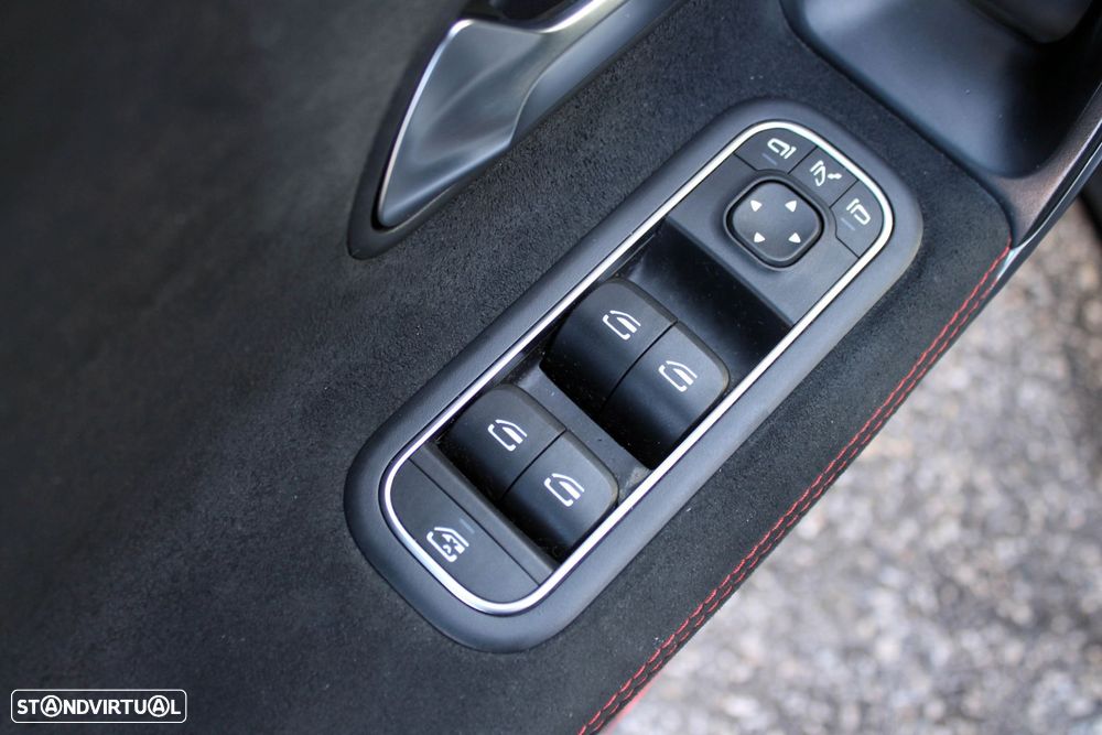 Mercedes-Benz CLA 250 e 8G-DCT AMG Line - 7