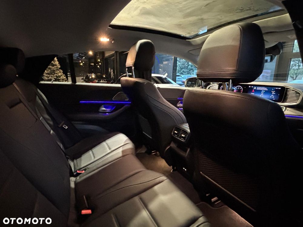 Mercedes-Benz GLE 300 d 4-Matic - 8