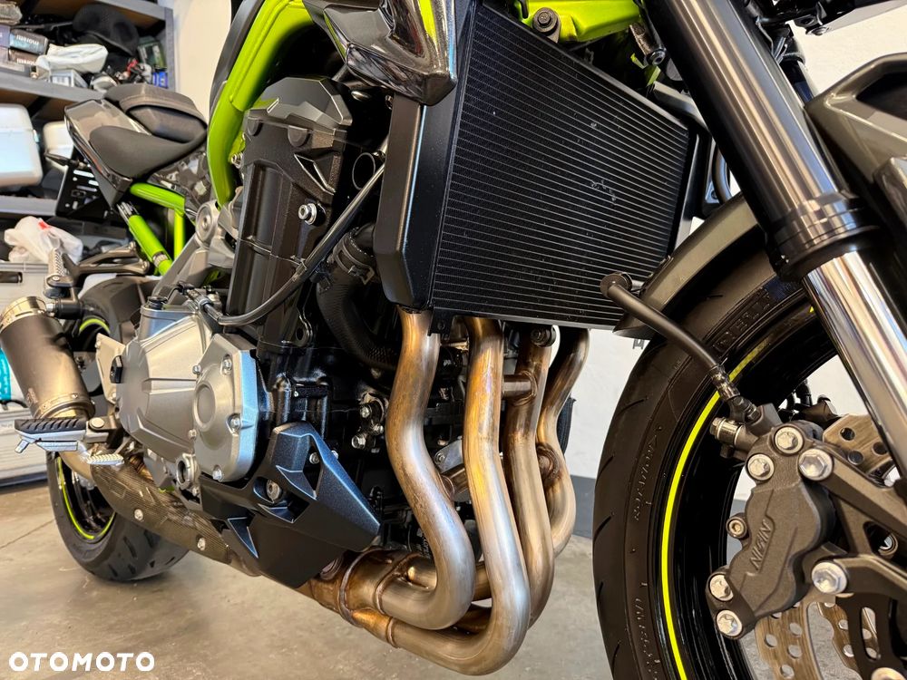 Kawasaki Z 900 - 19