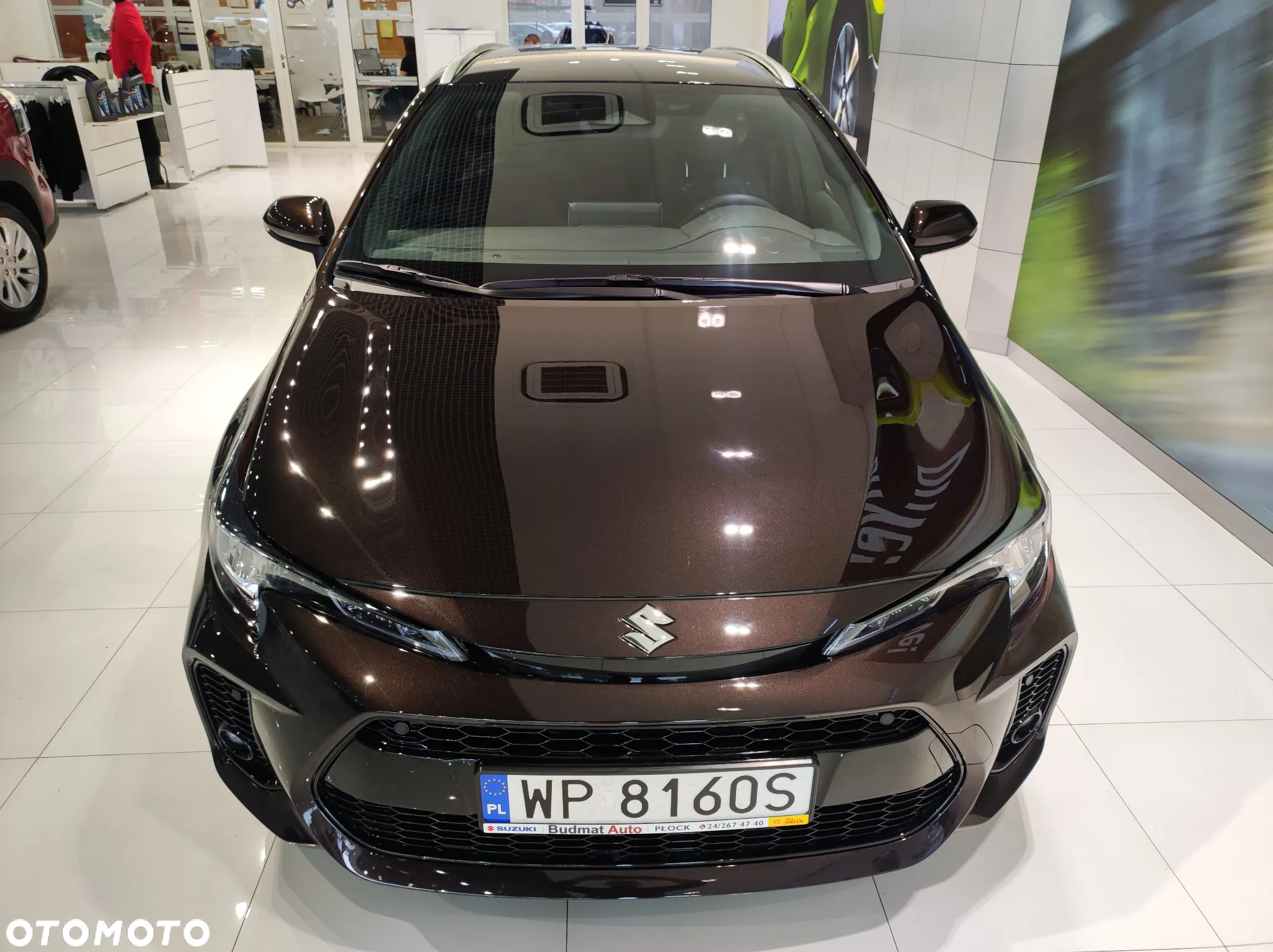 Suzuki Swace 1.8 Hybrid Premium Plus CVT - 2
