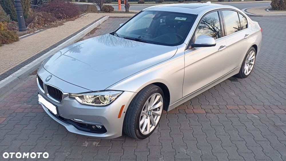 BMW Seria 3 328i xDrive Luxury Line - 2