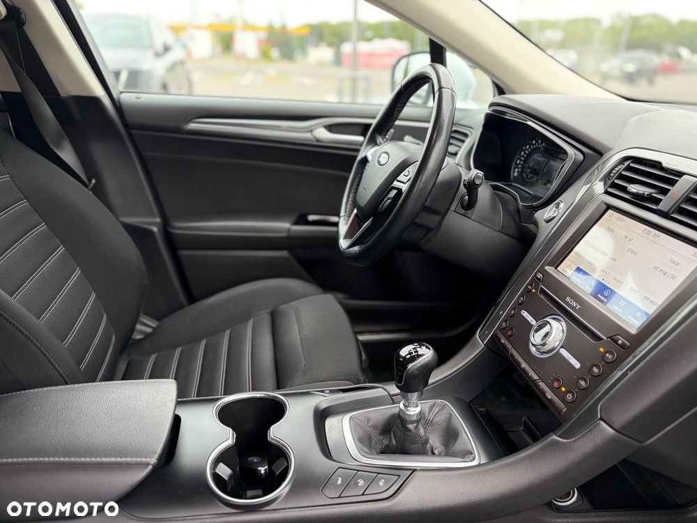 Ford Mondeo 2.0 TDCi Titanium - 18