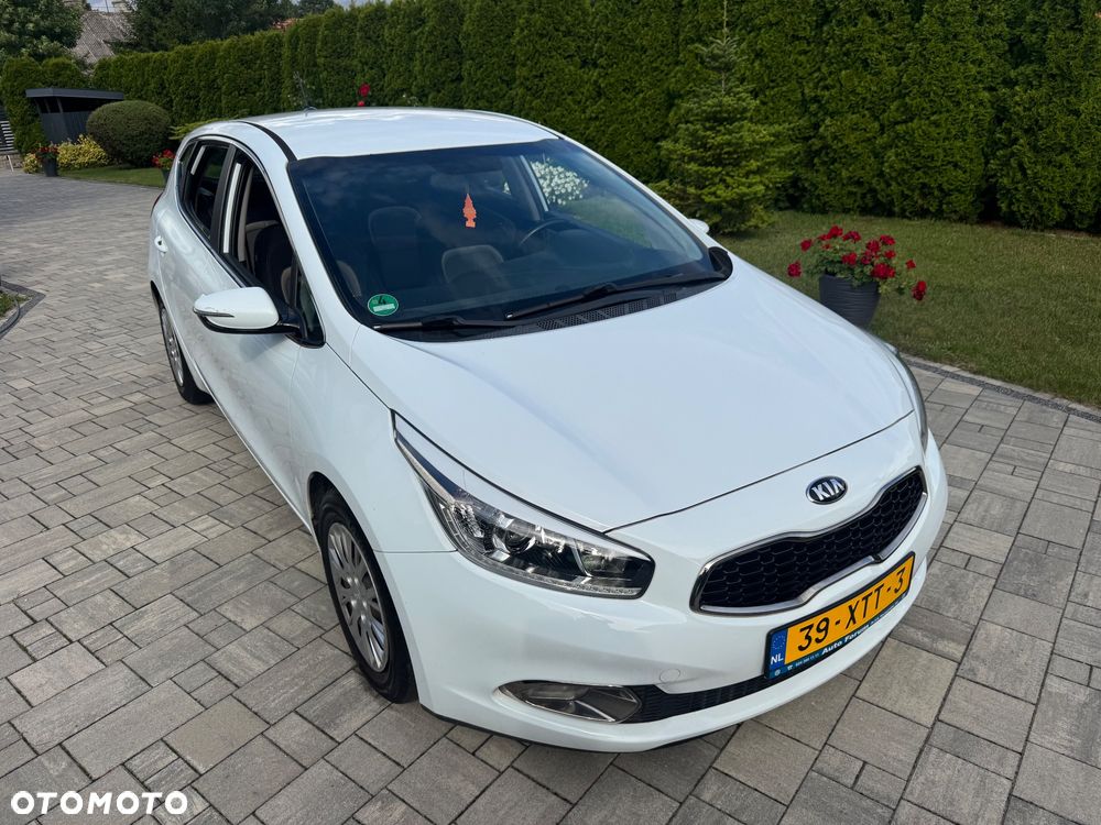 Kia Ceed 1.6 GDI Platinum Edition - 7