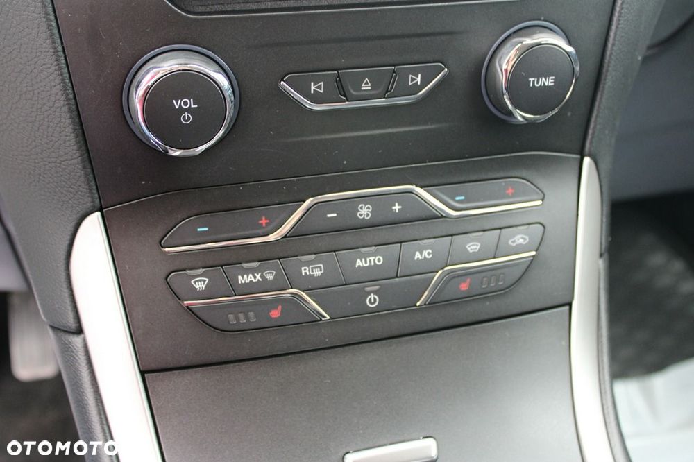 Ford S-Max - 28