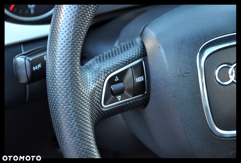 Audi A4 Avant 3.0 TDI DPF quattro S line Sportpaket (plus) - 31