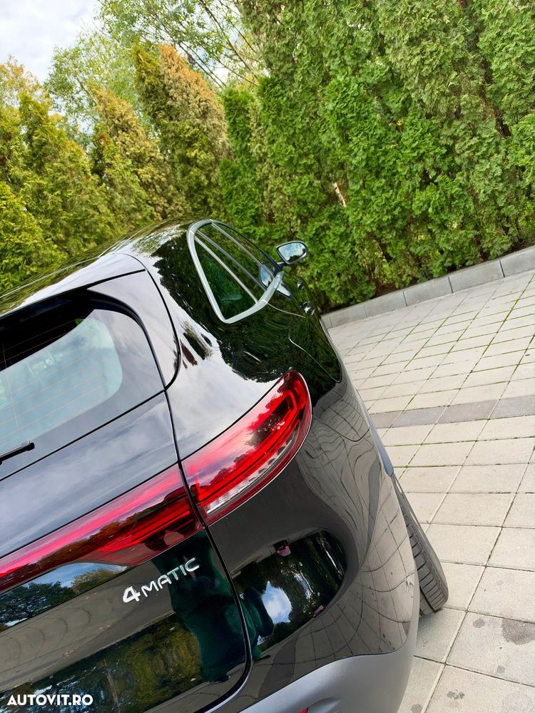 Mercedes-Benz EQC 400 4MATIC - 11