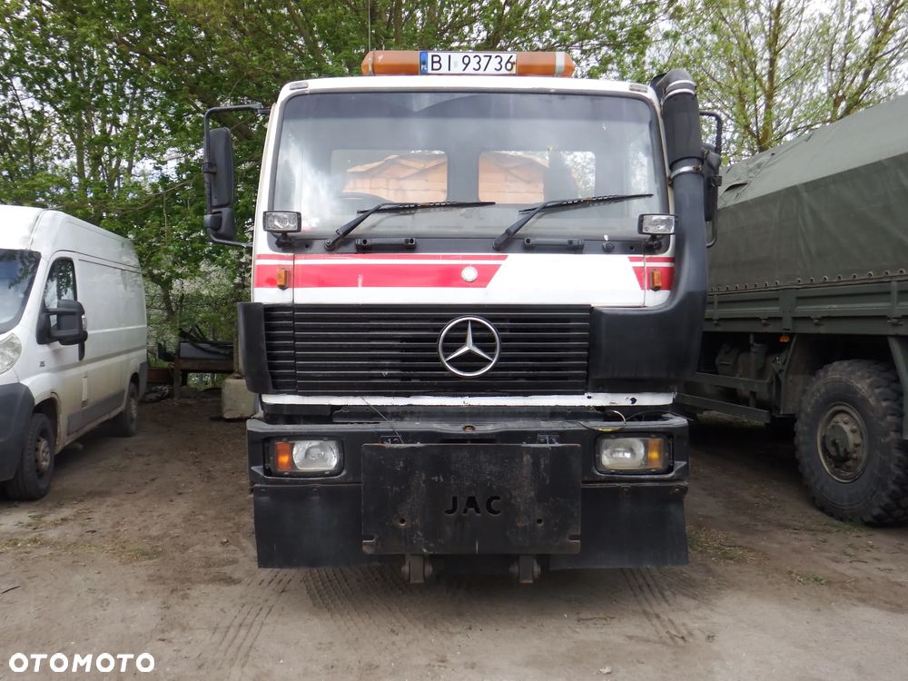 Mercedes-Benz 1820 AK 4X4 - 2
