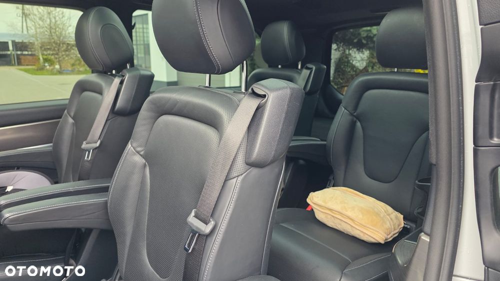 Mercedes-Benz Klasa V 300 d lang 4Matic 9G-TRONIC Exclusive Edition - 16