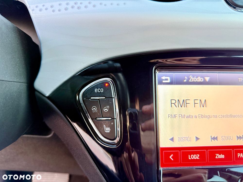 Opel Adam 1.4 Easytronic Glam - 25