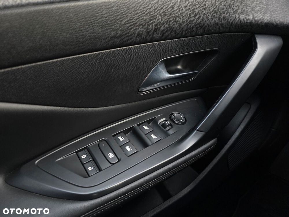 Peugeot 308 1.2 PureTech Allure Pack S&S EAT8 - 10
