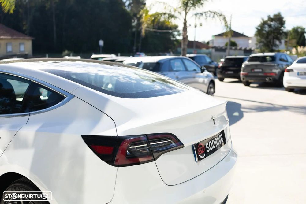 Tesla Model 3 Long Range AWD Dual Motor - 16