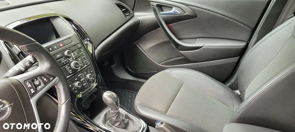 Opel Astra 1.6 CDTI Cosmo - 13