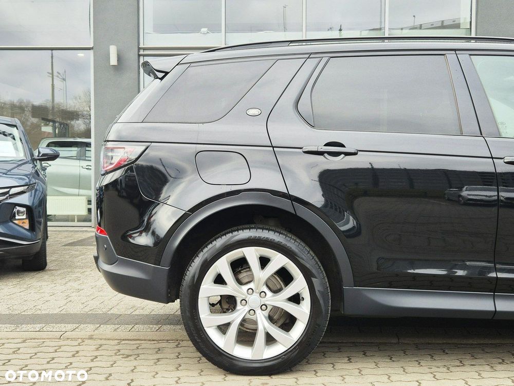 Land Rover Discovery Sport - 12