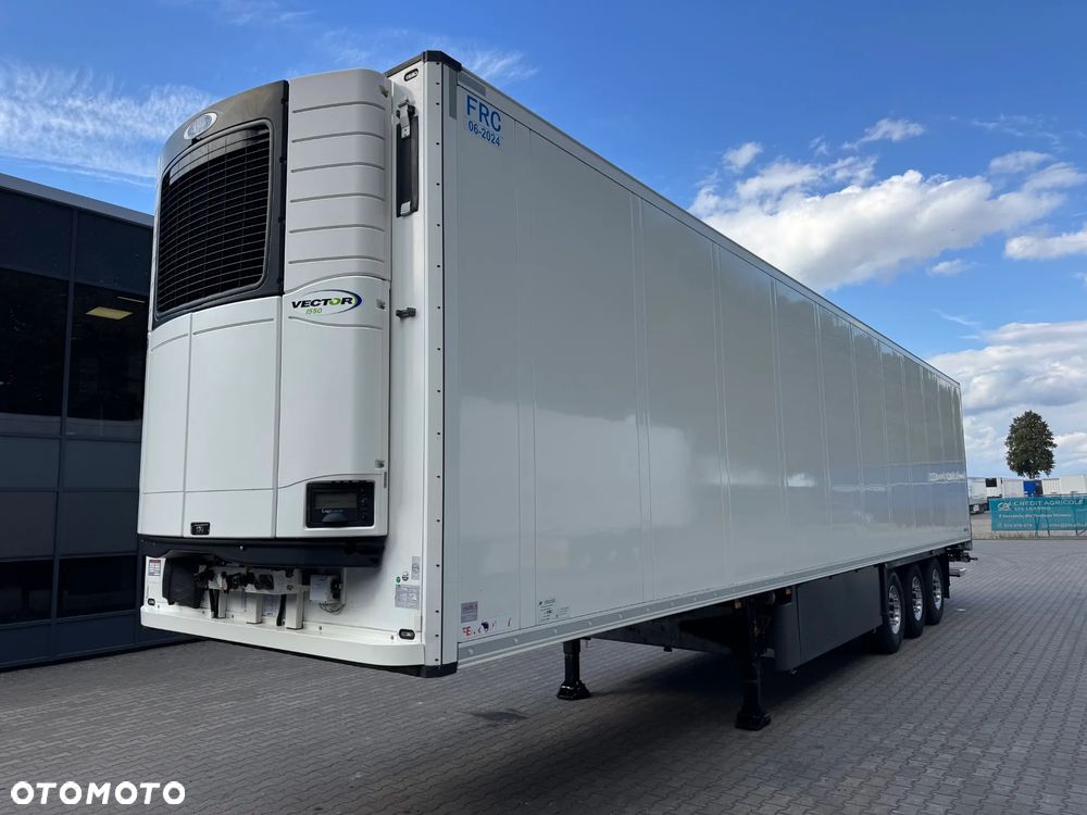 Schmitz Cargobull Chłodnia,Doppelstock, Carrier Vector 1550, Winda ZEPRO - 7