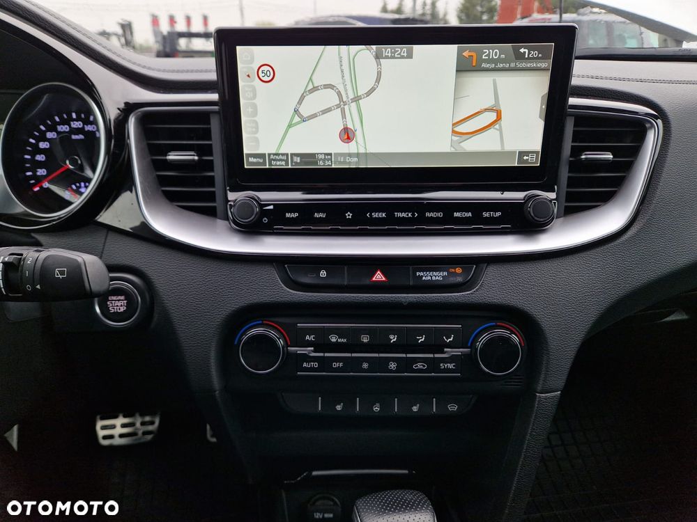 Kia ProCeed 1.5 T-GDI GT Line DCT - 16