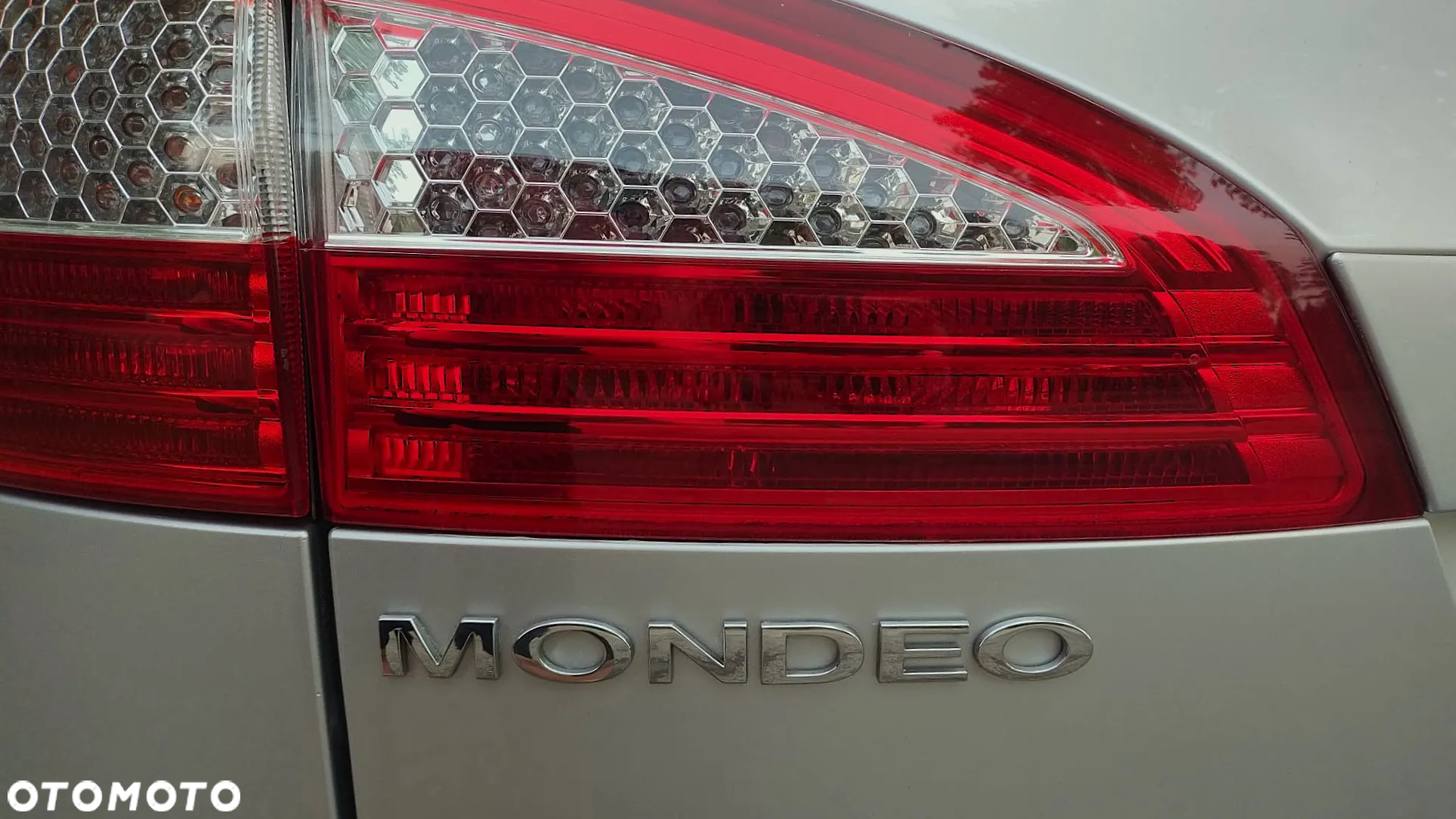 Ford Mondeo 2.0 FF Titanium - 33