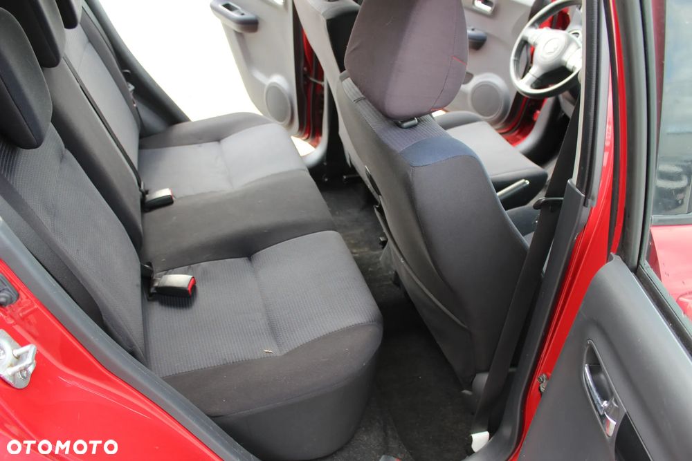 Suzuki Swift 1.3 Comfort - 23