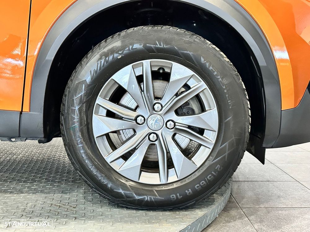 Peugeot e-2008 50 kWh Active - 3