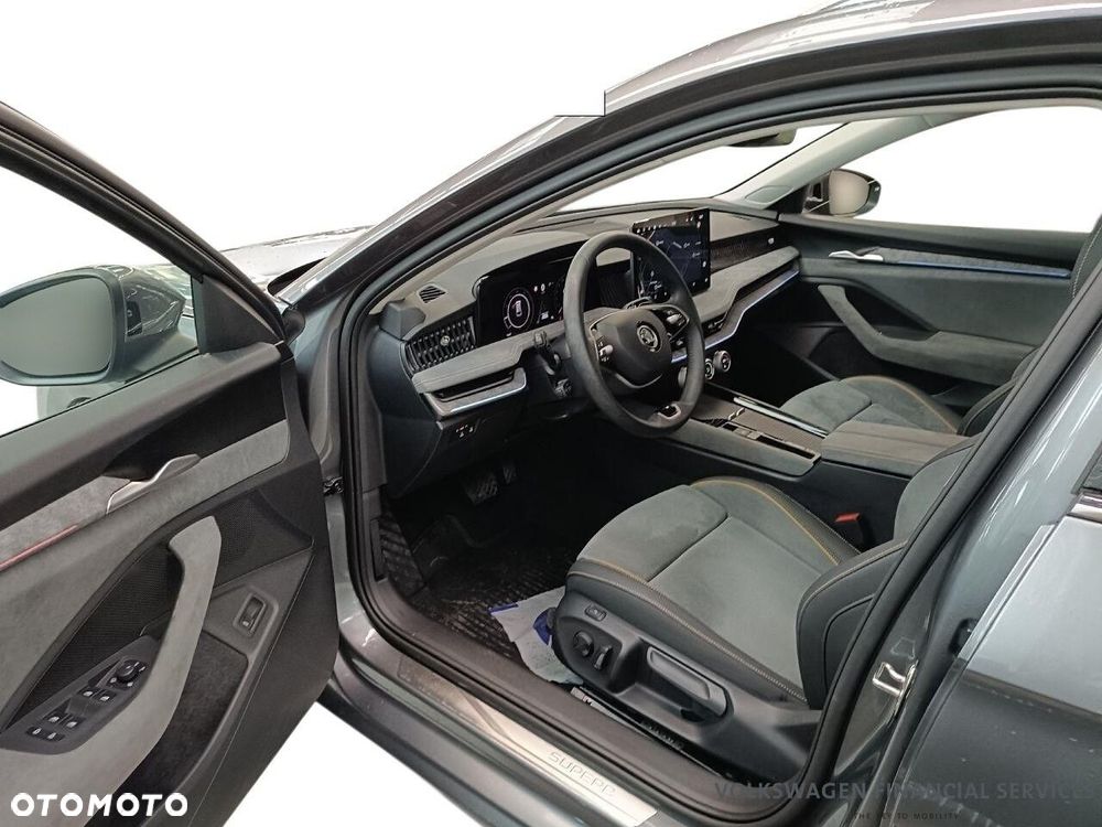 Skoda Superb 2.0 TDI SCR Selection DSG - 6