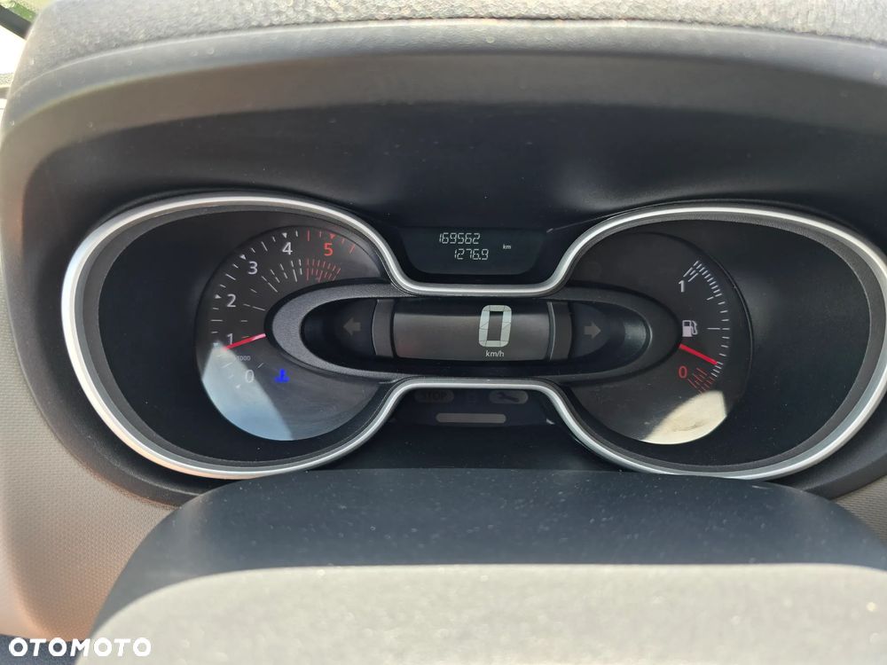 Renault Trafic - 8
