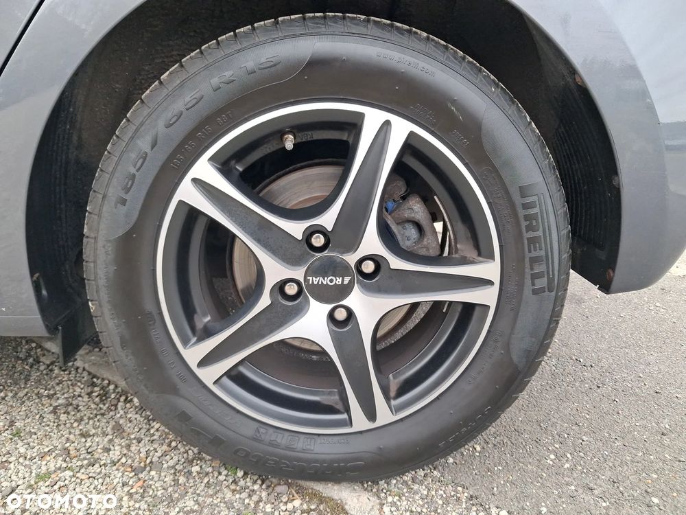 Hyundai i20 1.2 Classic Plus - 24