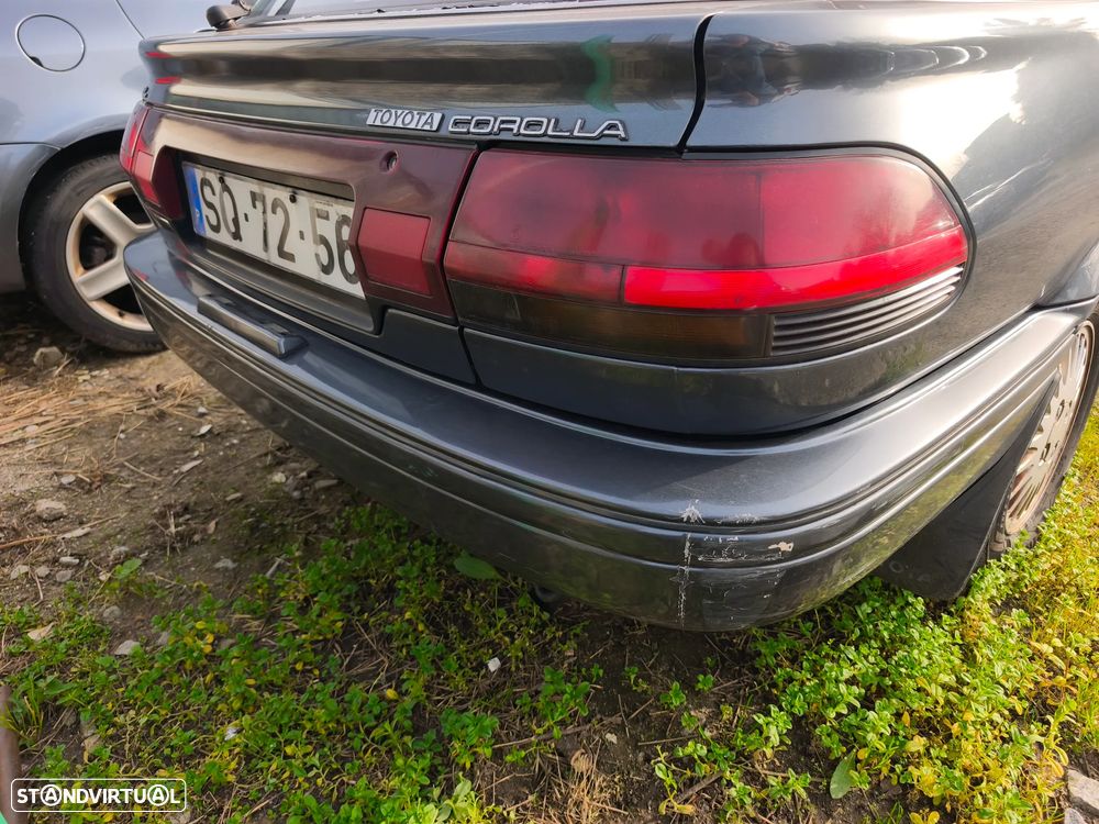 Toyota Corolla Liftback 1.3 Velvet - 4