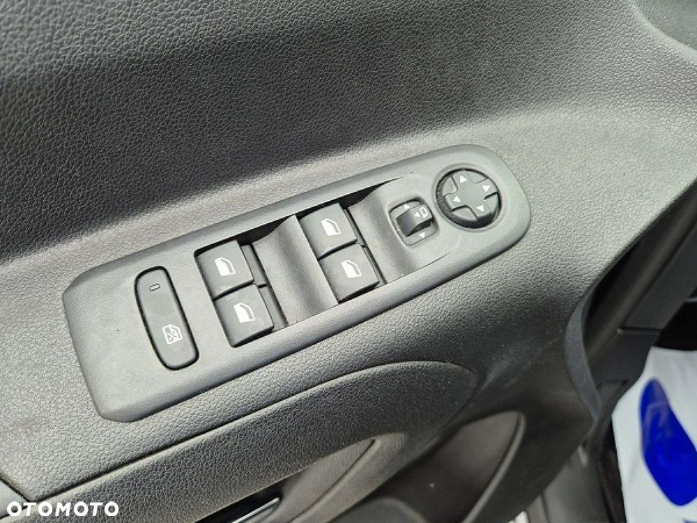 Opel Combo - 20