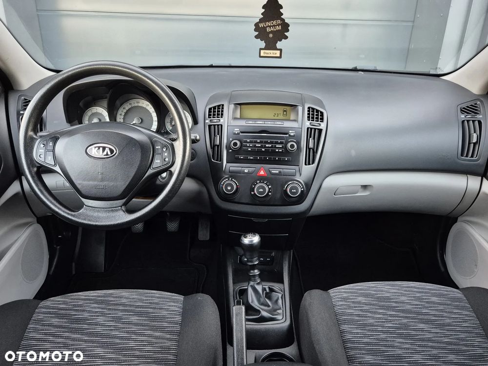 Kia ProCeed - 6