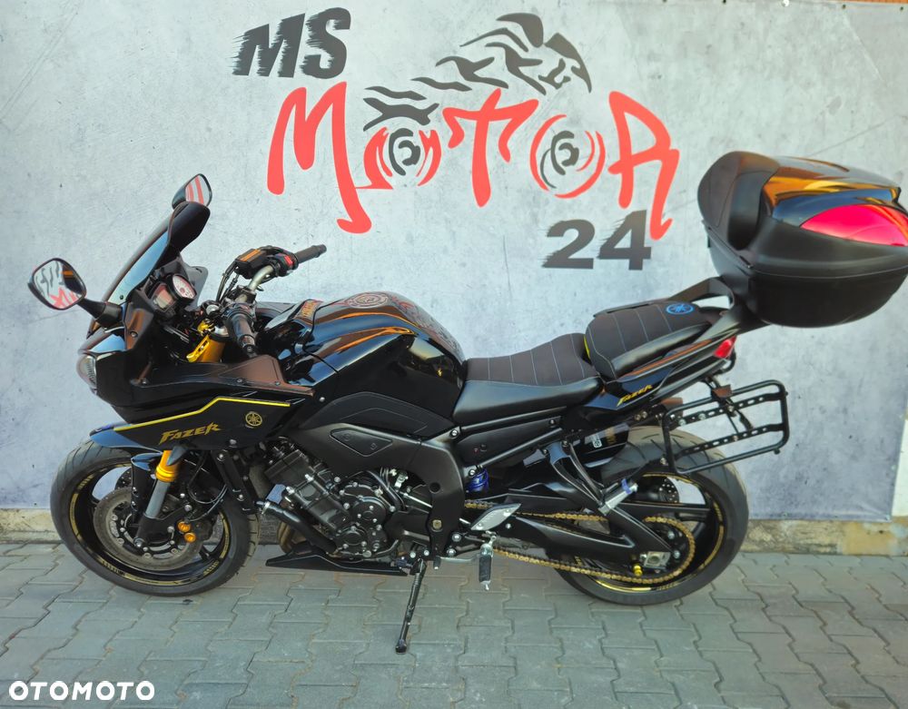 Yamaha FZ8 - 4