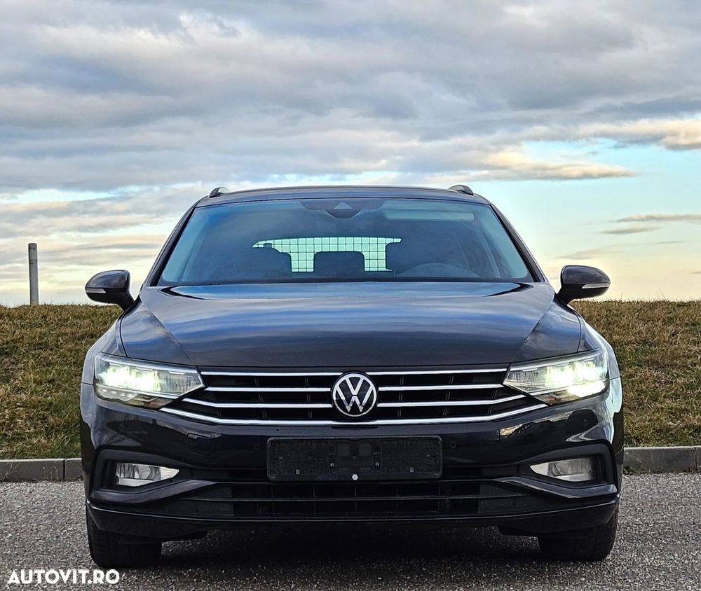 Volkswagen Passat - 2