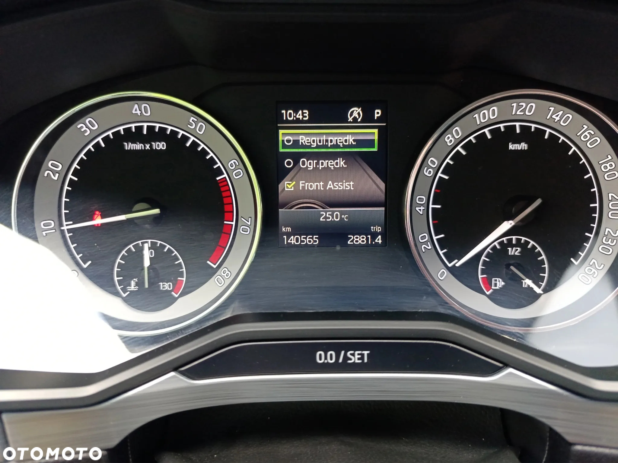 Skoda Superb 1.5 TSI Ambition DSG - 13