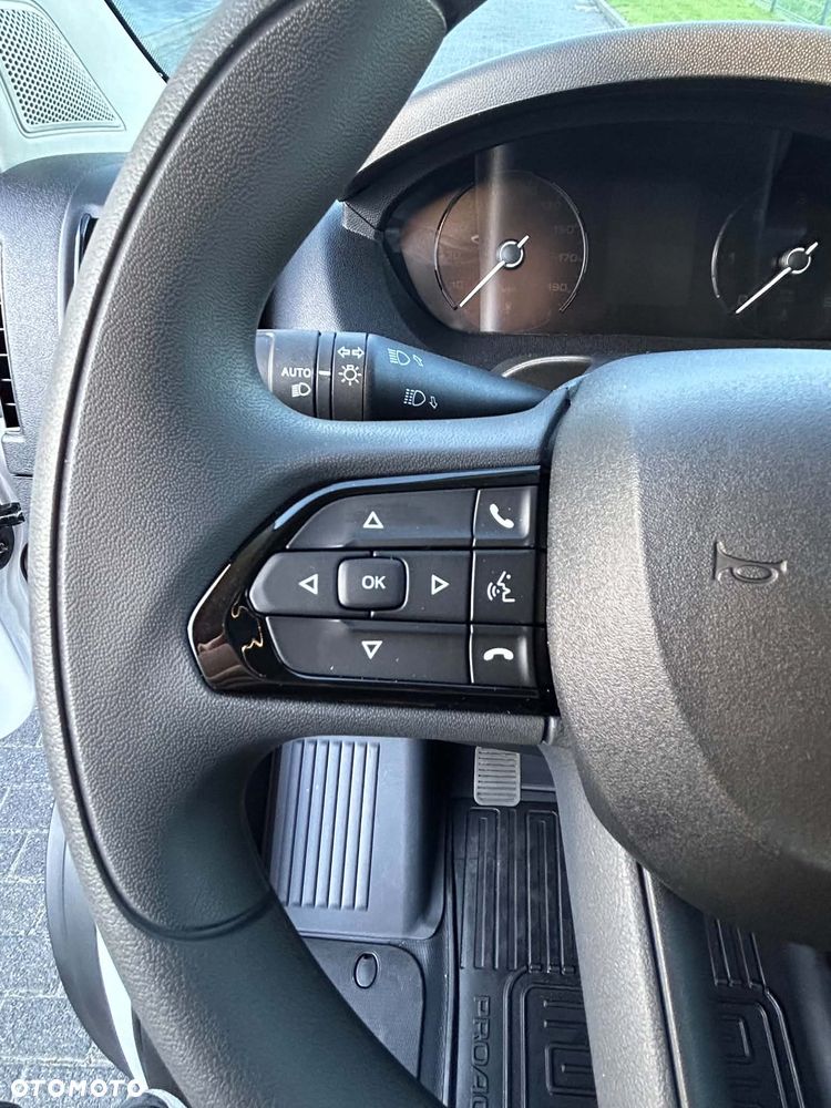 Toyota Proace MAX - 24