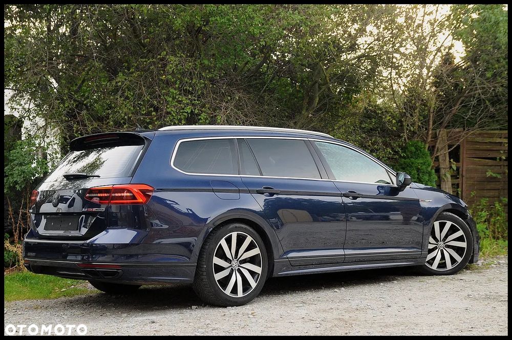 Volkswagen Passat - 19
