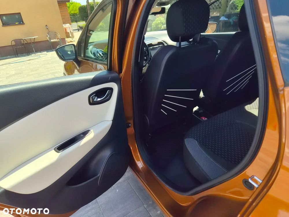 Renault Captur 1.2 Energy TCe Intens - 11