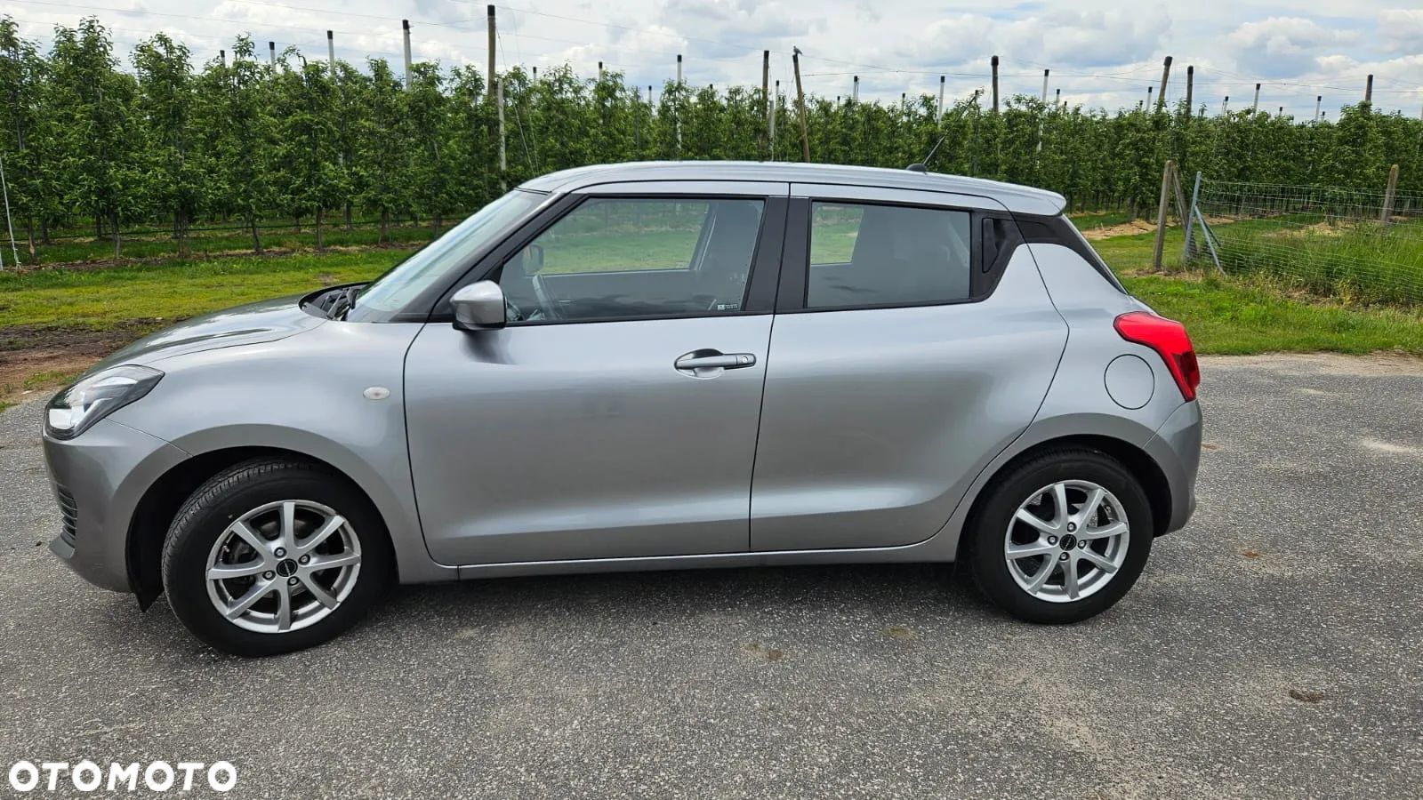 Suzuki Swift - 1