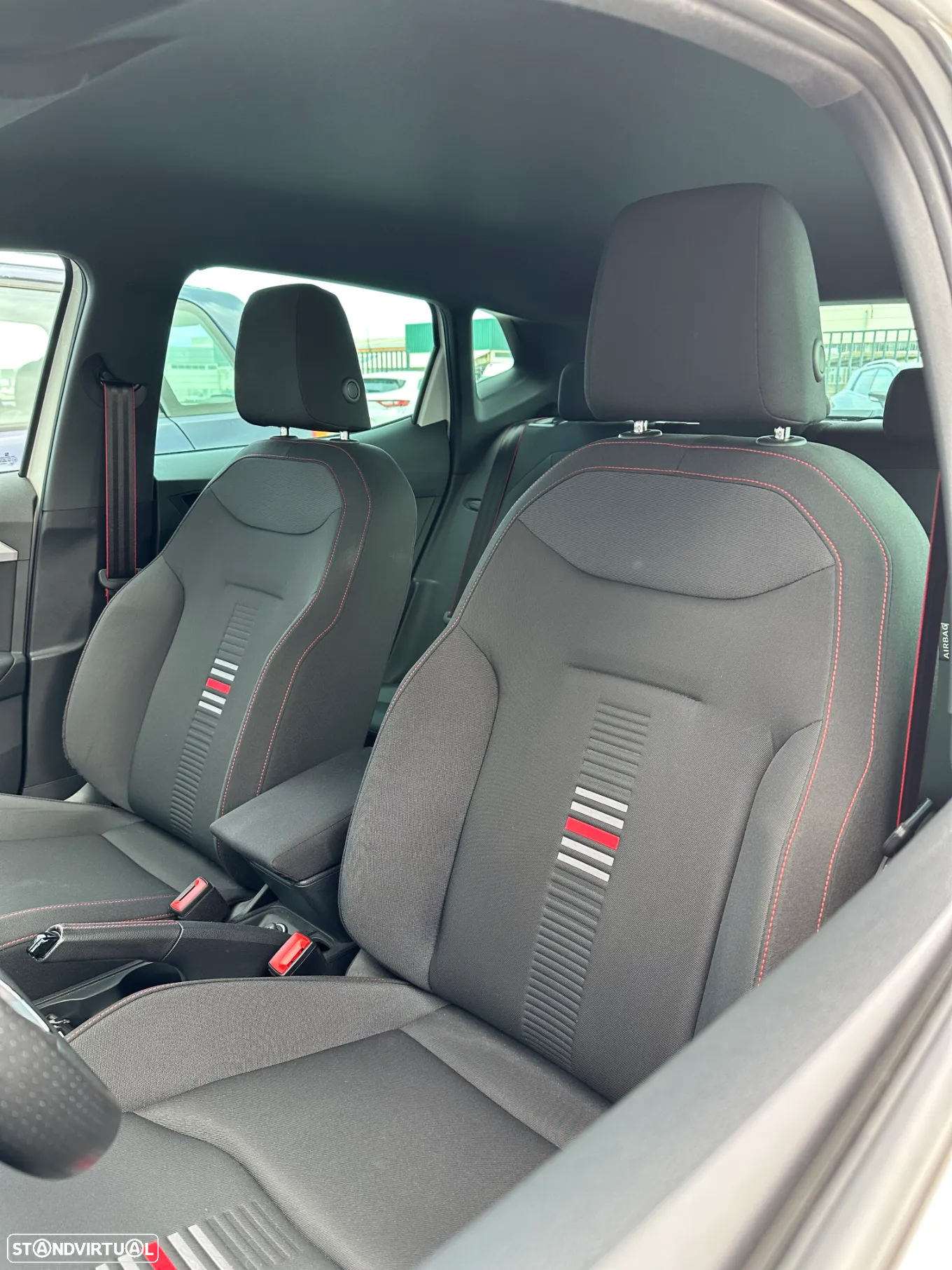 SEAT Ibiza 1.0 TSI FR - 25
