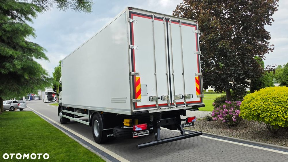 MAN MAN///TGM///18 290///2023/// 18000KG///8.20///20 EUROPALETY/// CHŁODNIA///THERMO KING///DRUKARKA/// - 9
