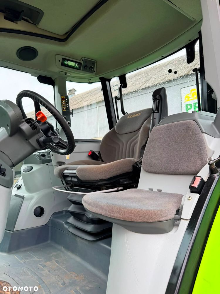 Claas Arion 430 - 26