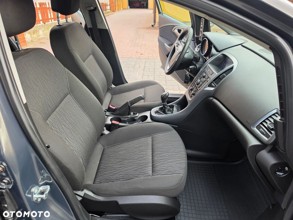 Opel Astra - 20