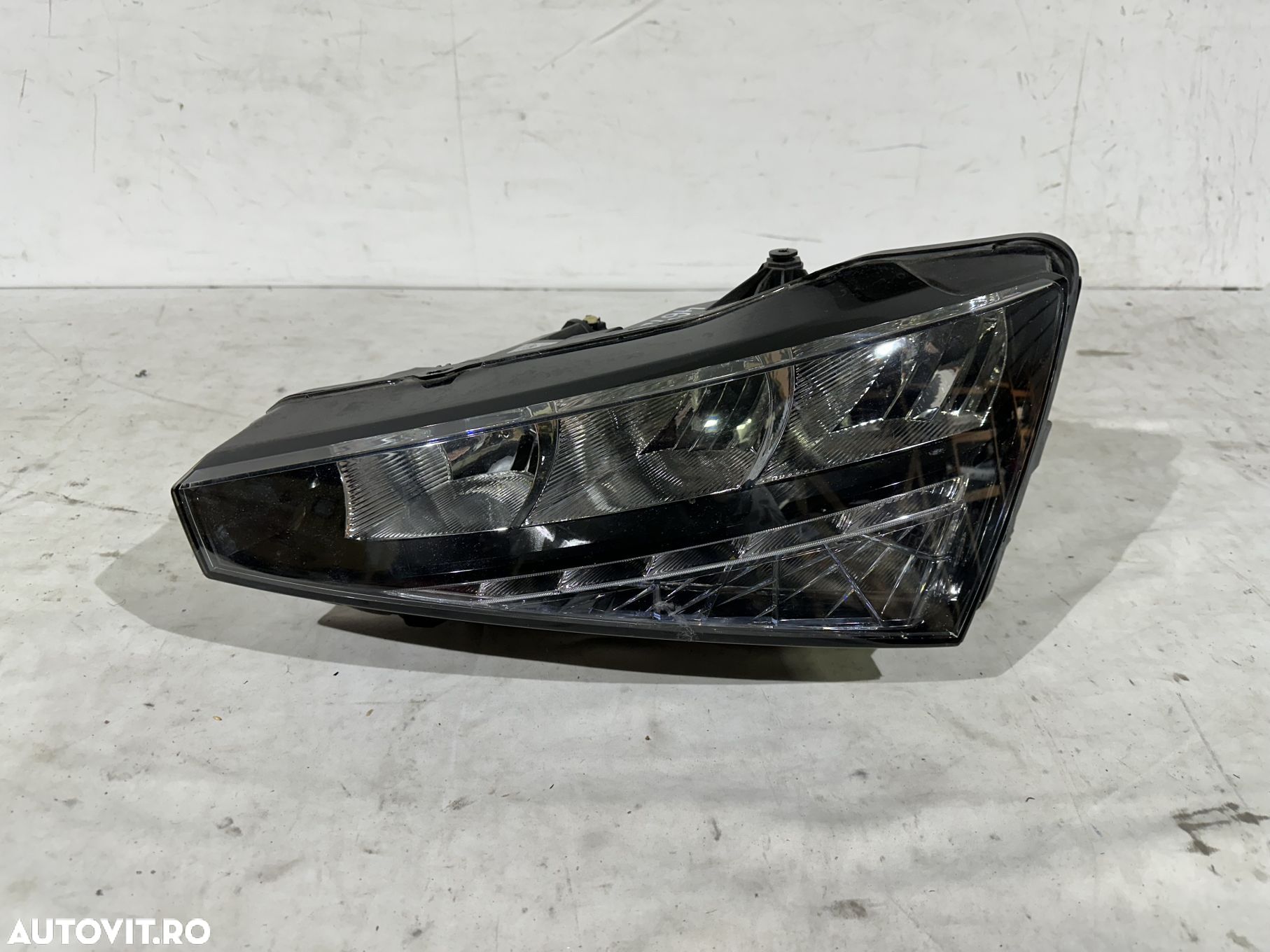 Far stanga led, Skoda Scala, 2019, 2020, 2021, 2022, 2023, cod origine OE 657941015. - 1