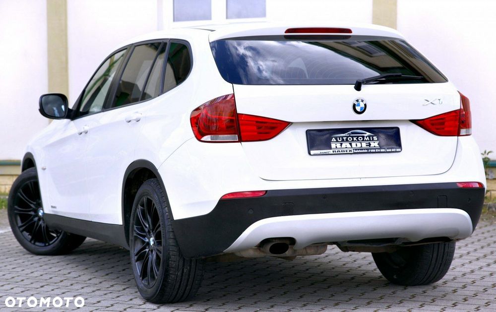 BMW X1 sDrive18i Sport Line - 22