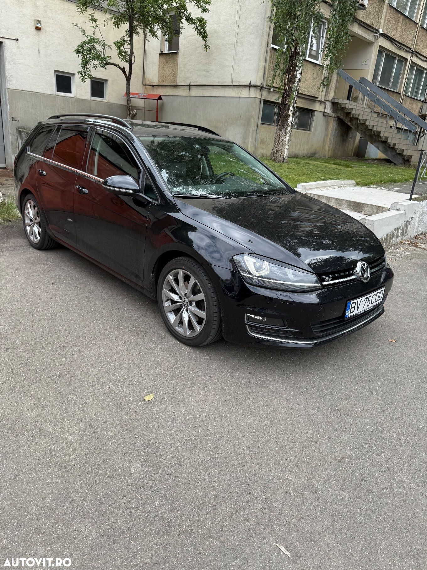 Volkswagen Golf 2.0 TDI (BlueMotion Technology) Highline - 1