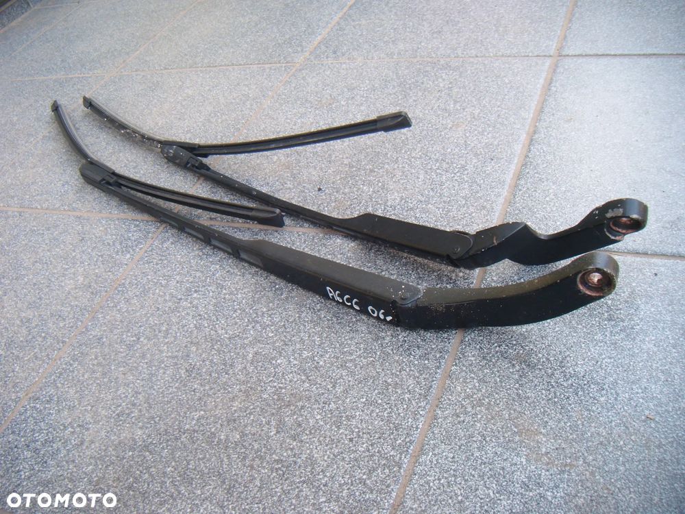 audi a6 c6 06r ramiona wycieraczki przód - 1