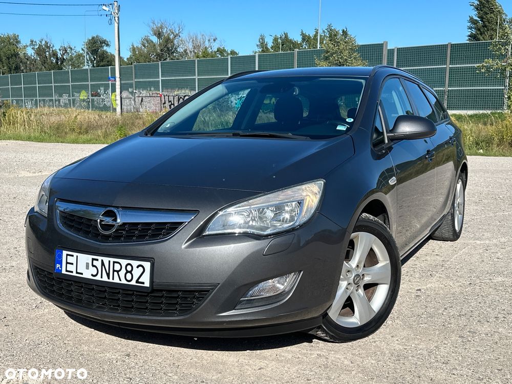 Opel Astra 1.4 Turbo Cosmo - 1