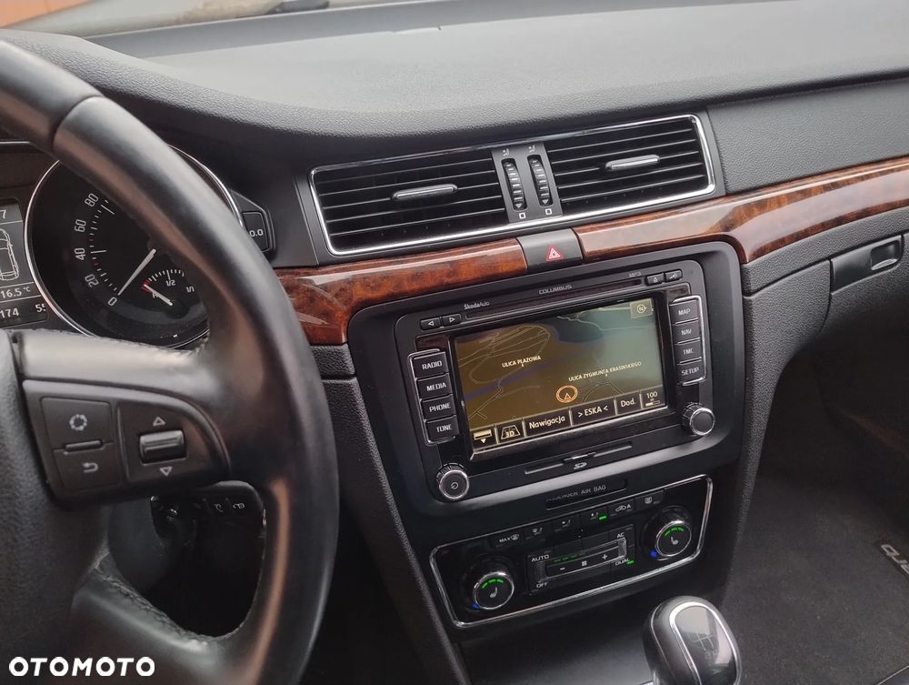 Skoda Superb 2.0 TDI Exclusive - 15