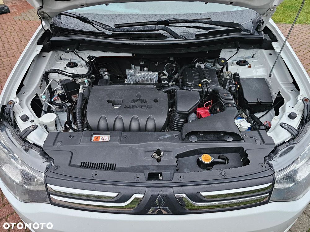 Mitsubishi Outlander 2.0 2WD Plus - 15