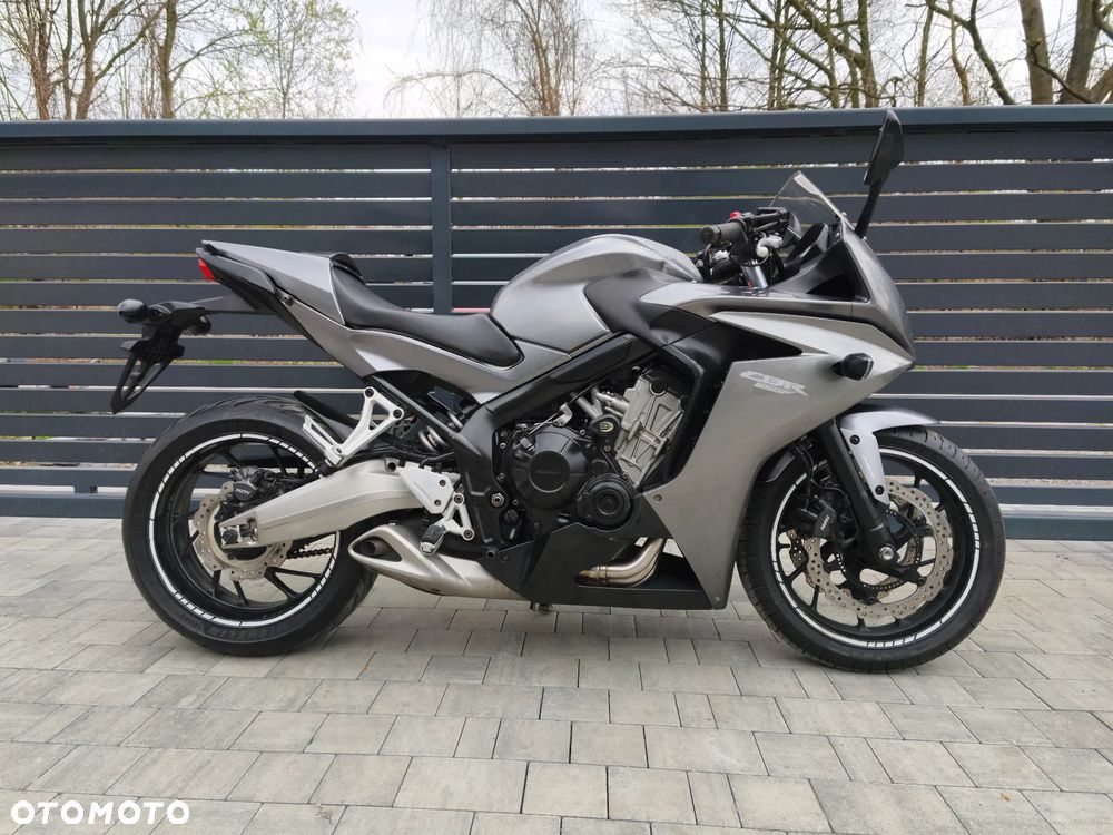 Honda CBR - 1