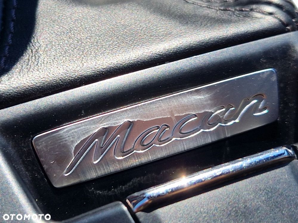 Porsche Macan - 26