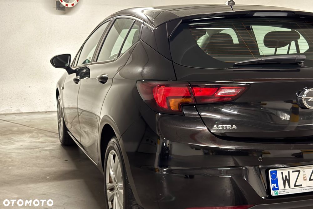 Opel Astra 1.2 T Edition S&S - 16