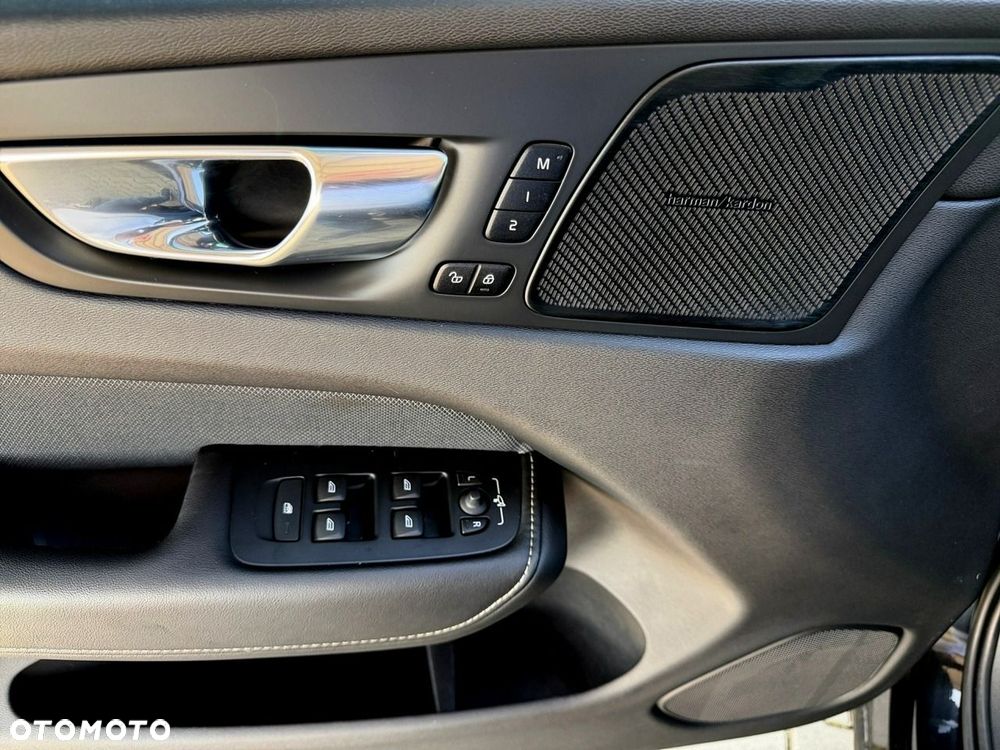 Volvo XC 60 - 14